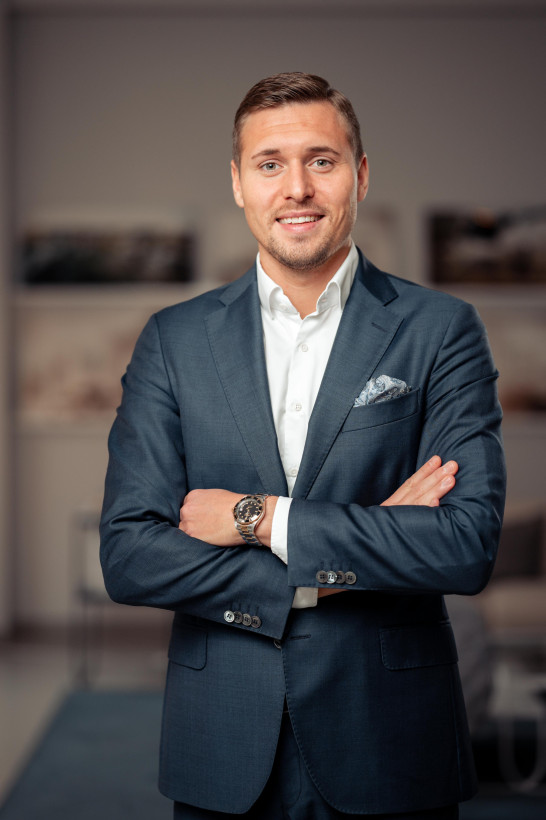 Henric Mattsson, Reg. fastighetsmäklare