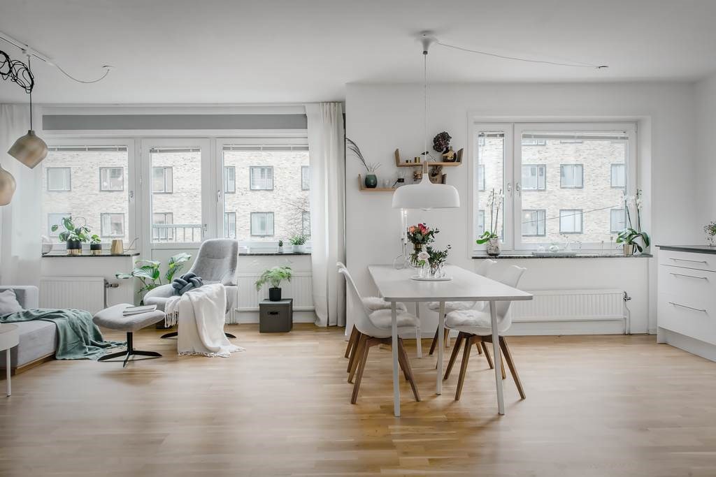Lågupplöst Fantastiskt ljusinsläpp Västmannagatan 44, 2 tr