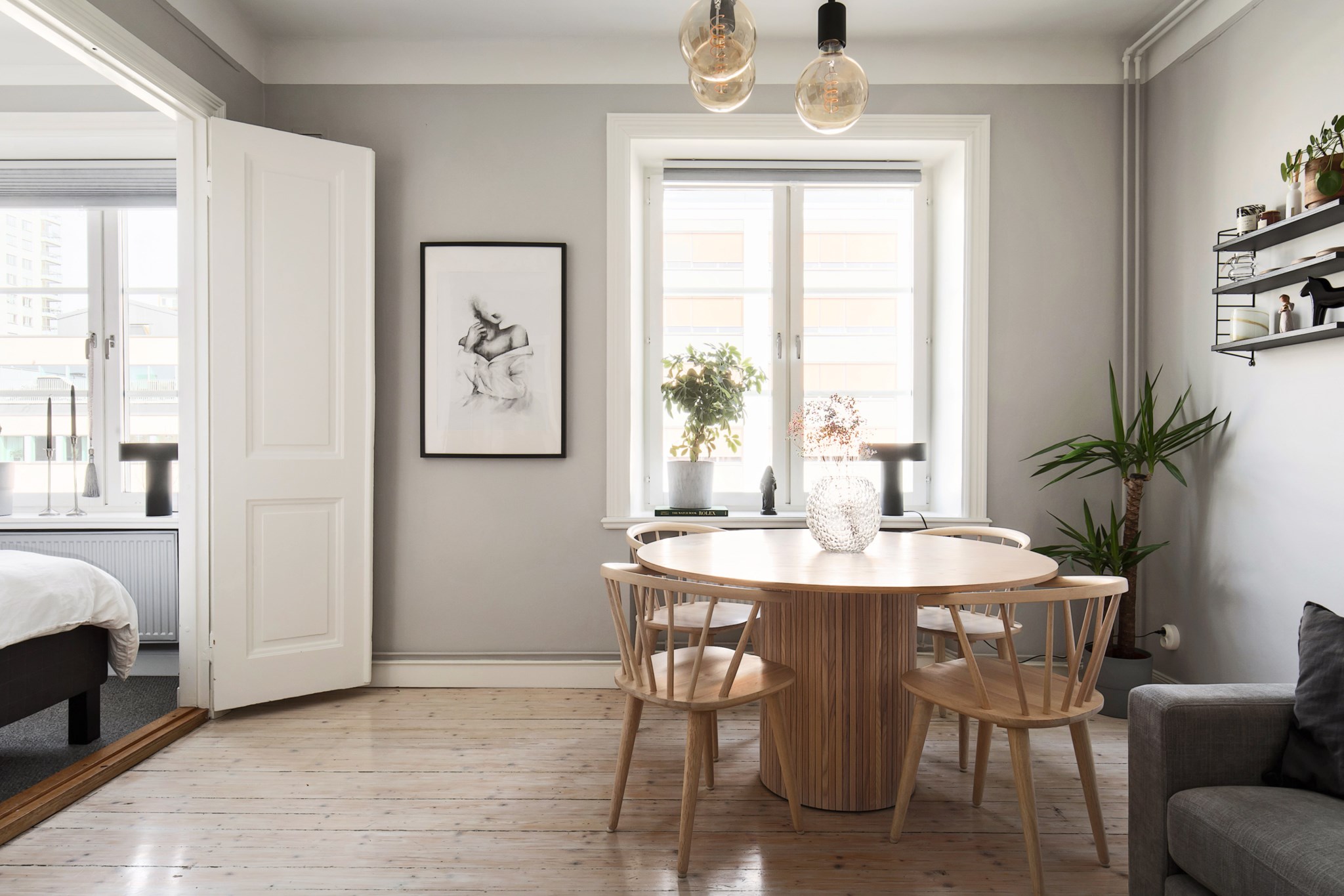 Vardagsrum med plats för stort matbord Lindhagensgatan 55, 4tr