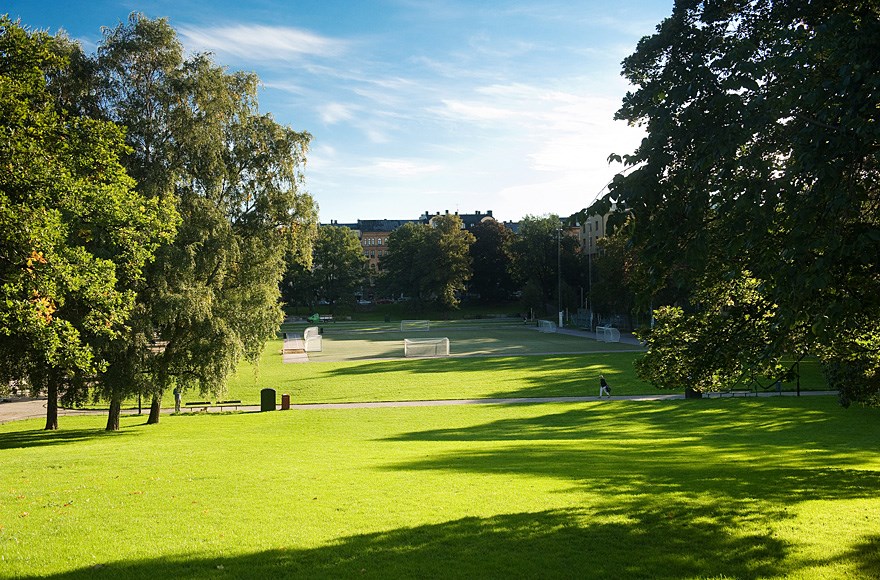 Vasaparken sommar Karlbergsvägen 14