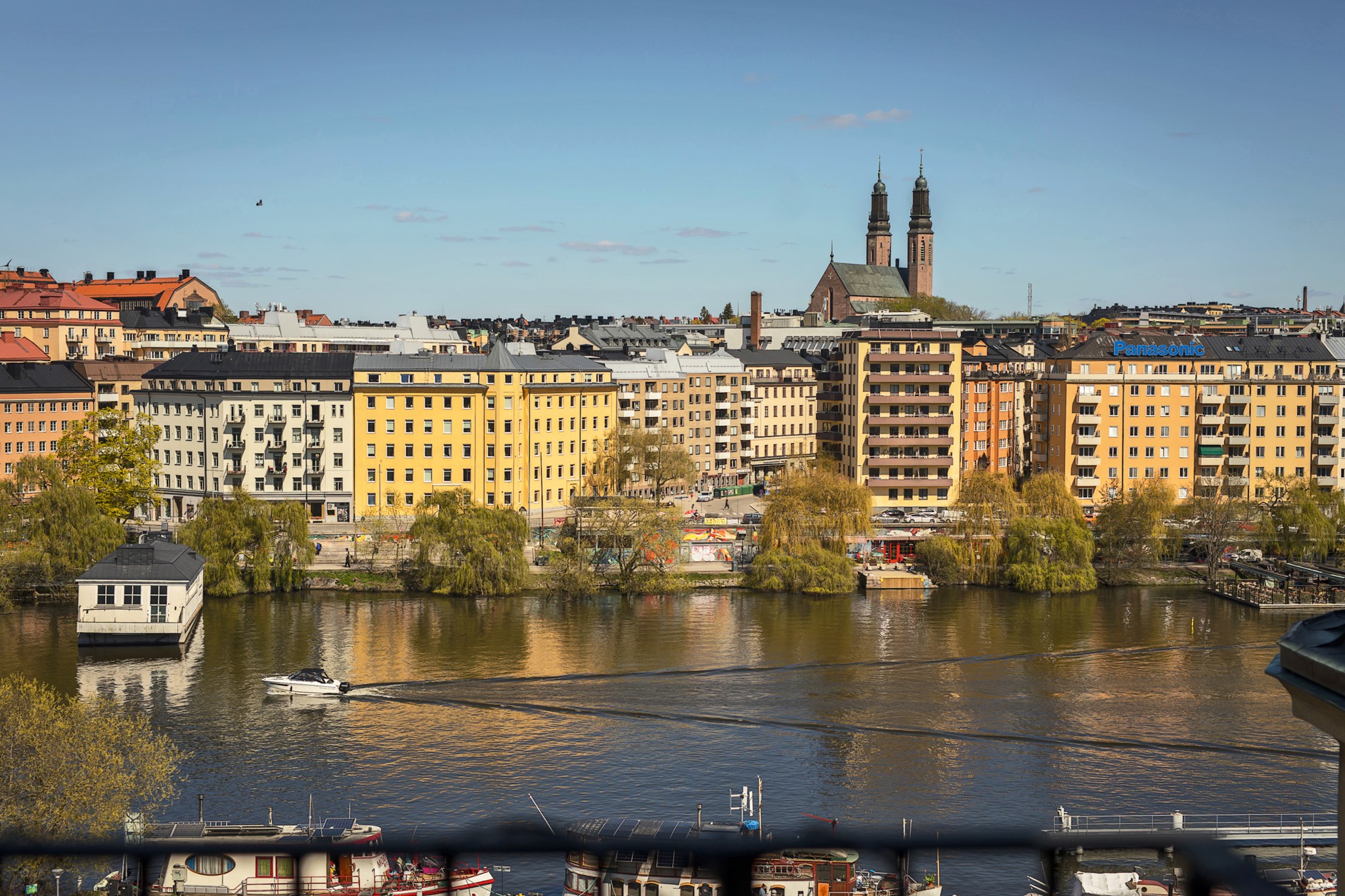 Utsikt från balkong matsal Liljeholmsvägen 8A, 4,5tr