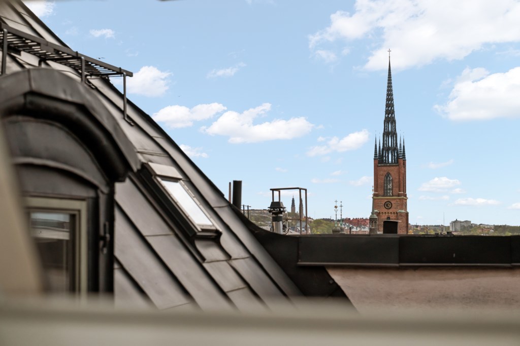 Gamla Stan, Storkyrkobrinken 3, vån 4 & 5