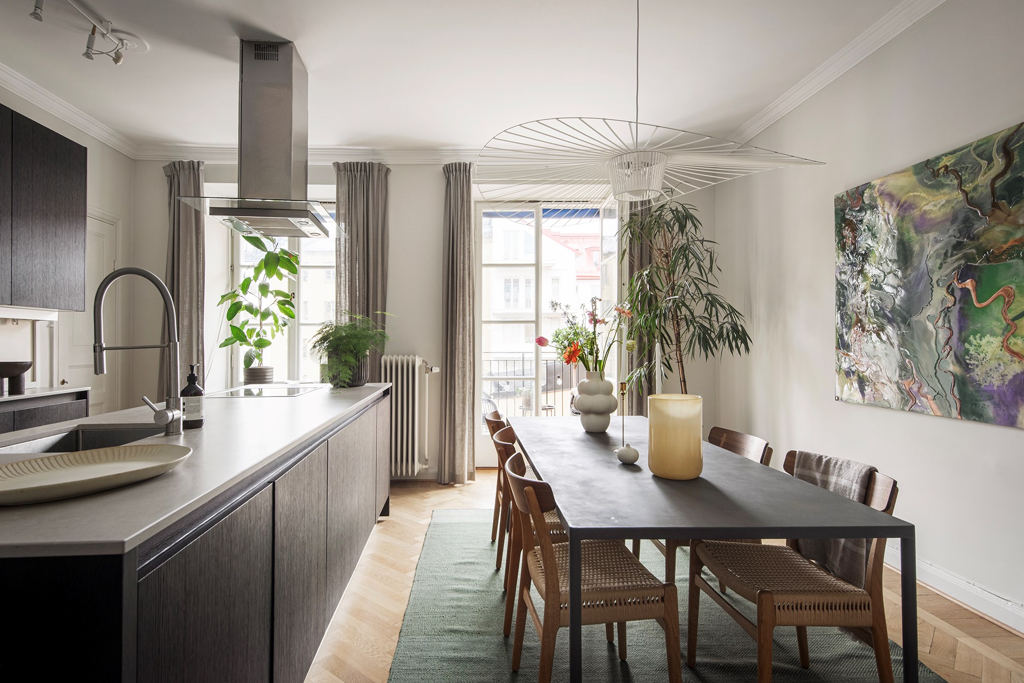 Generös matplats med utgång till balkong Fryxellsgatan 1B, 3 tr