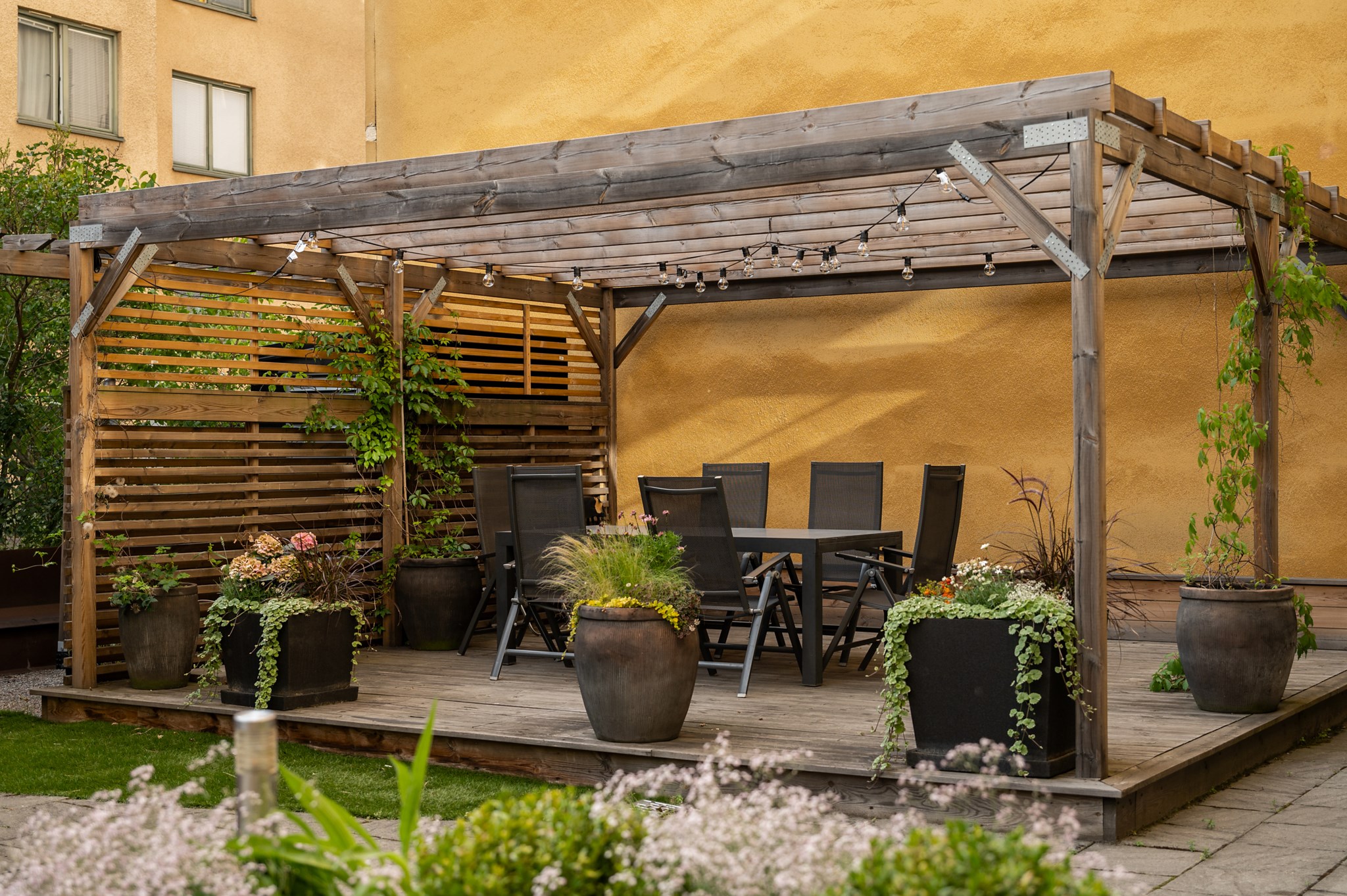 Innergård - Mysig sittgrupp att nyttja för föreningens medlemmar Sankt Eriksgatan 41, 5tr