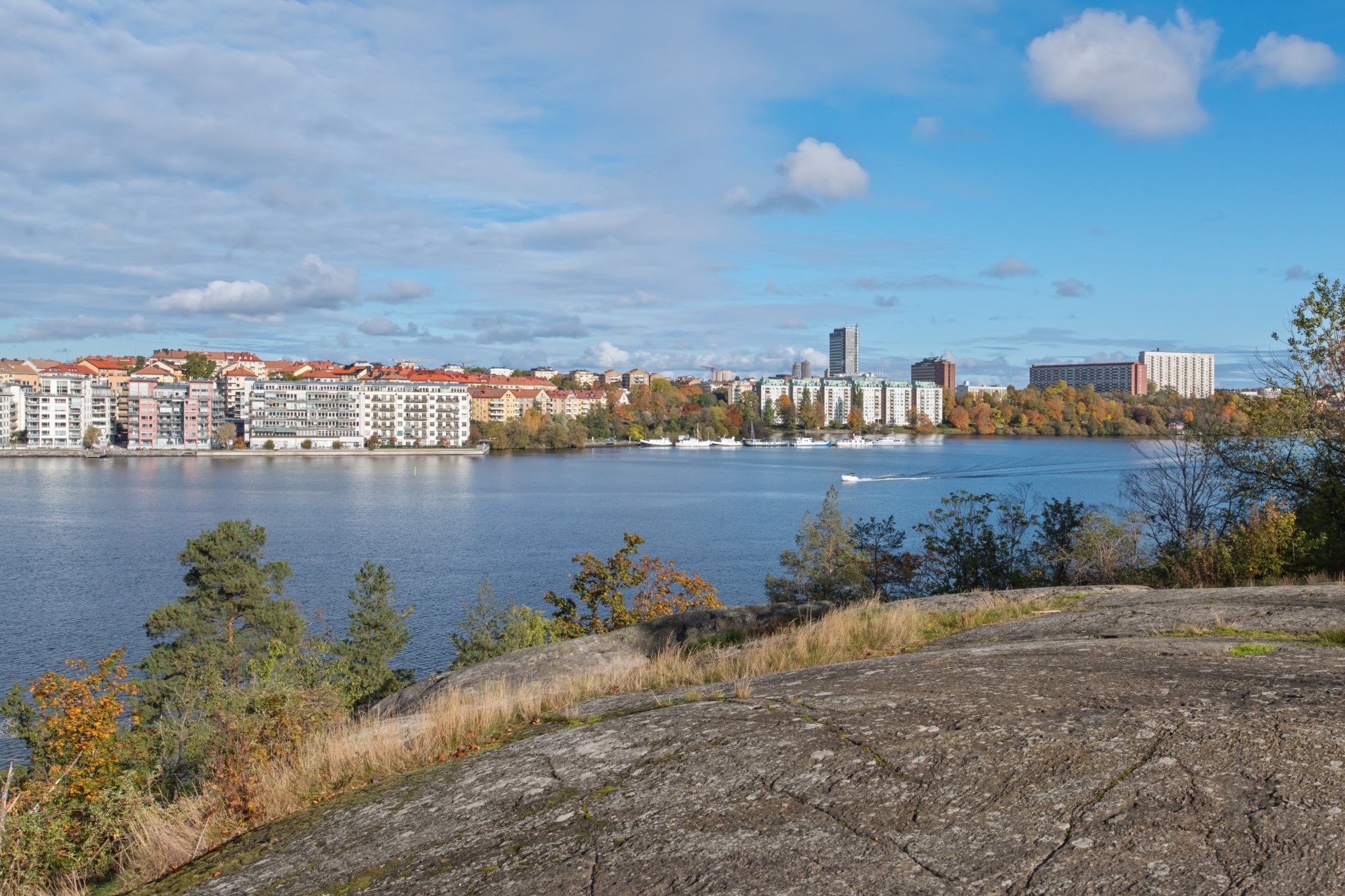 Utsikt från ormberget Gröndalsvägen 111, 6 tr