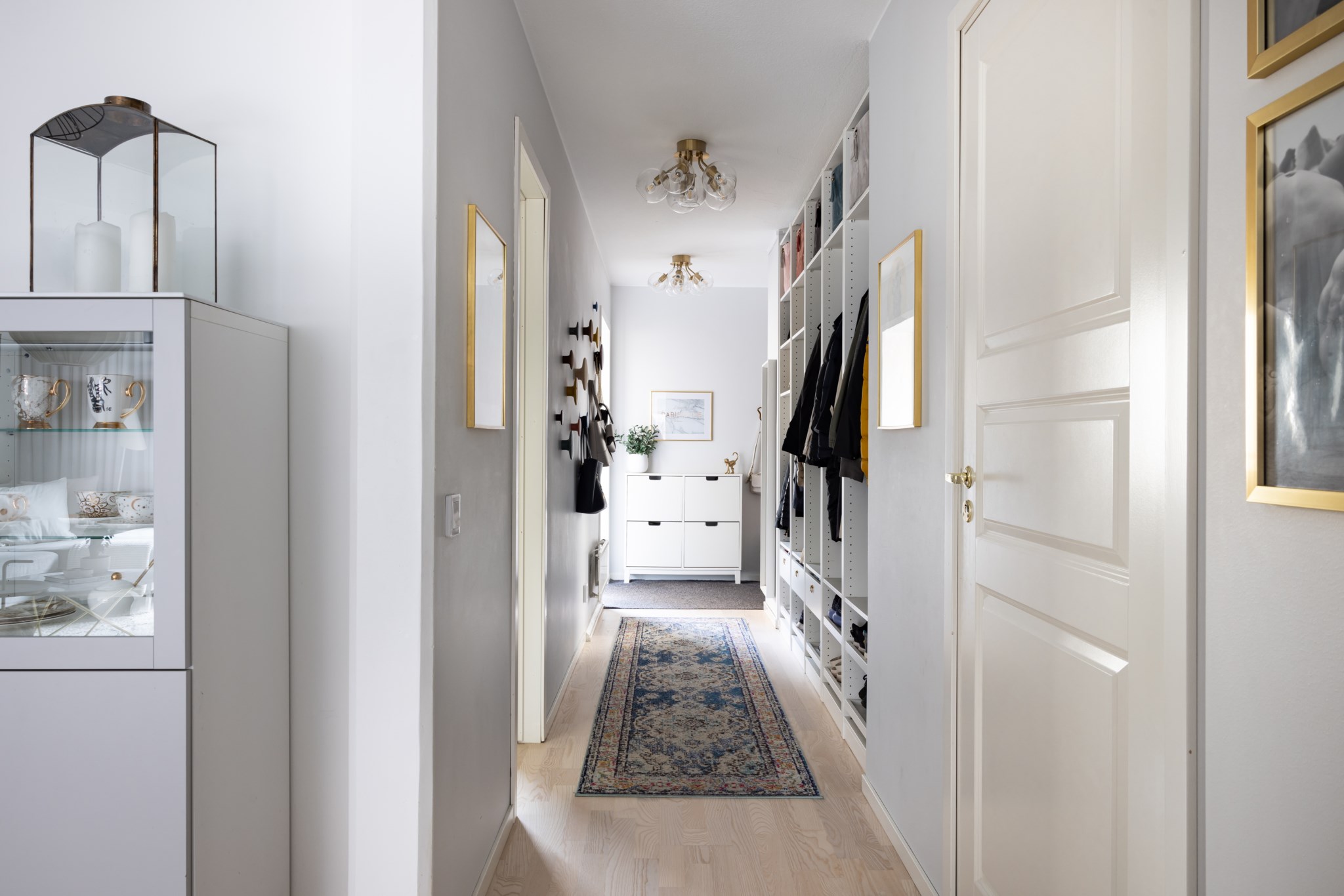 Hall Brunnsgatan 18, 2 tr