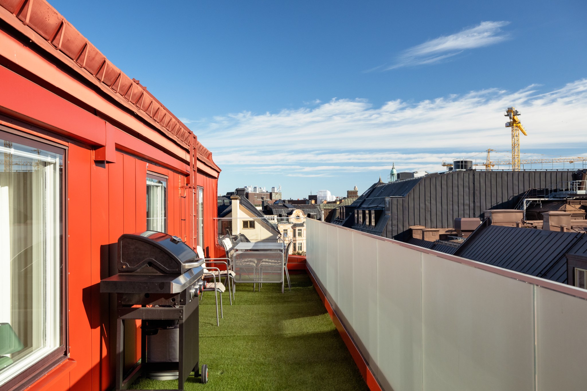 Stor terrass med sol större delen av dagen Regeringsgatan 70D, 5 tr