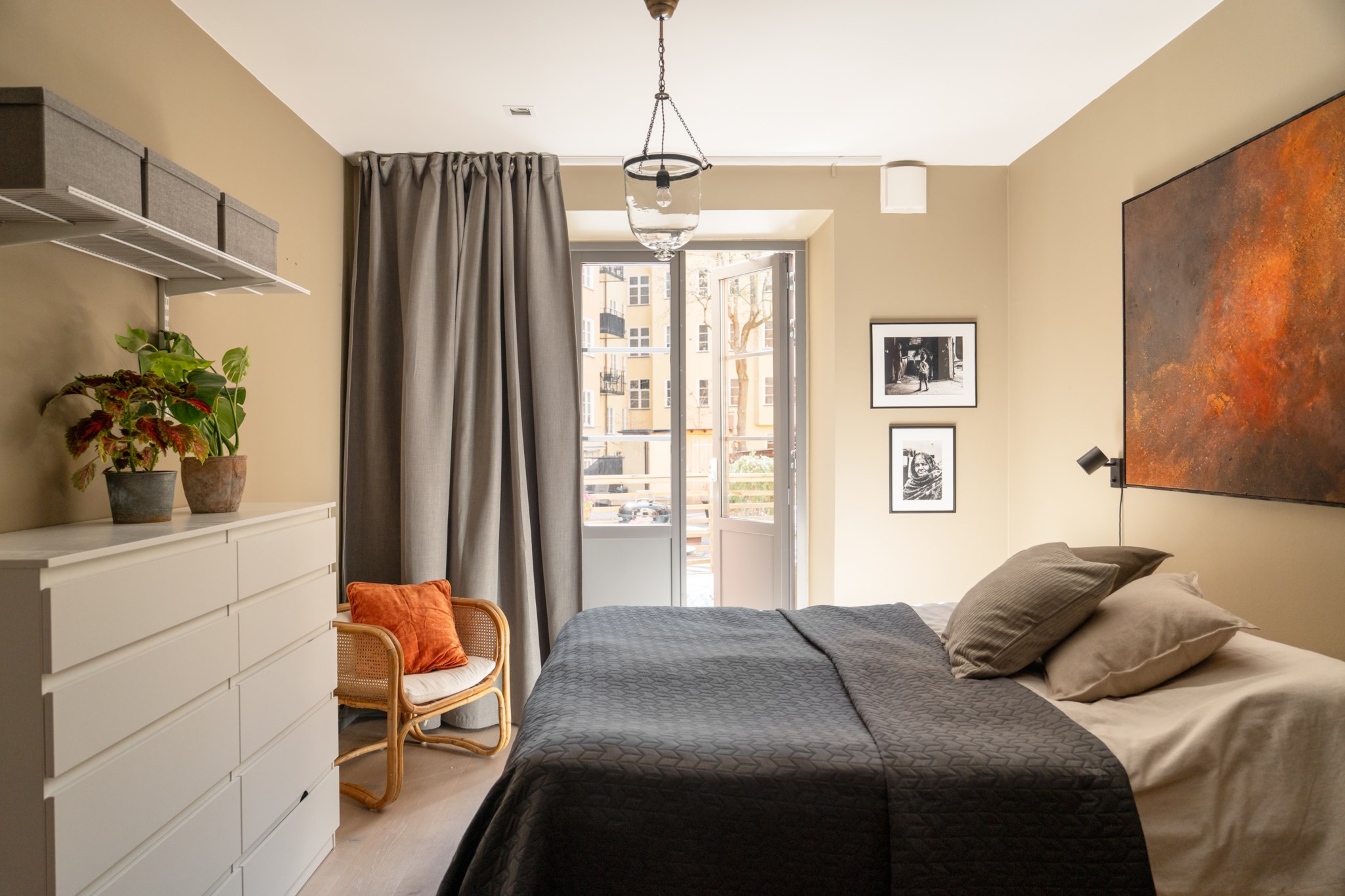 Sovrum med badrum en suite Karlavägen 18