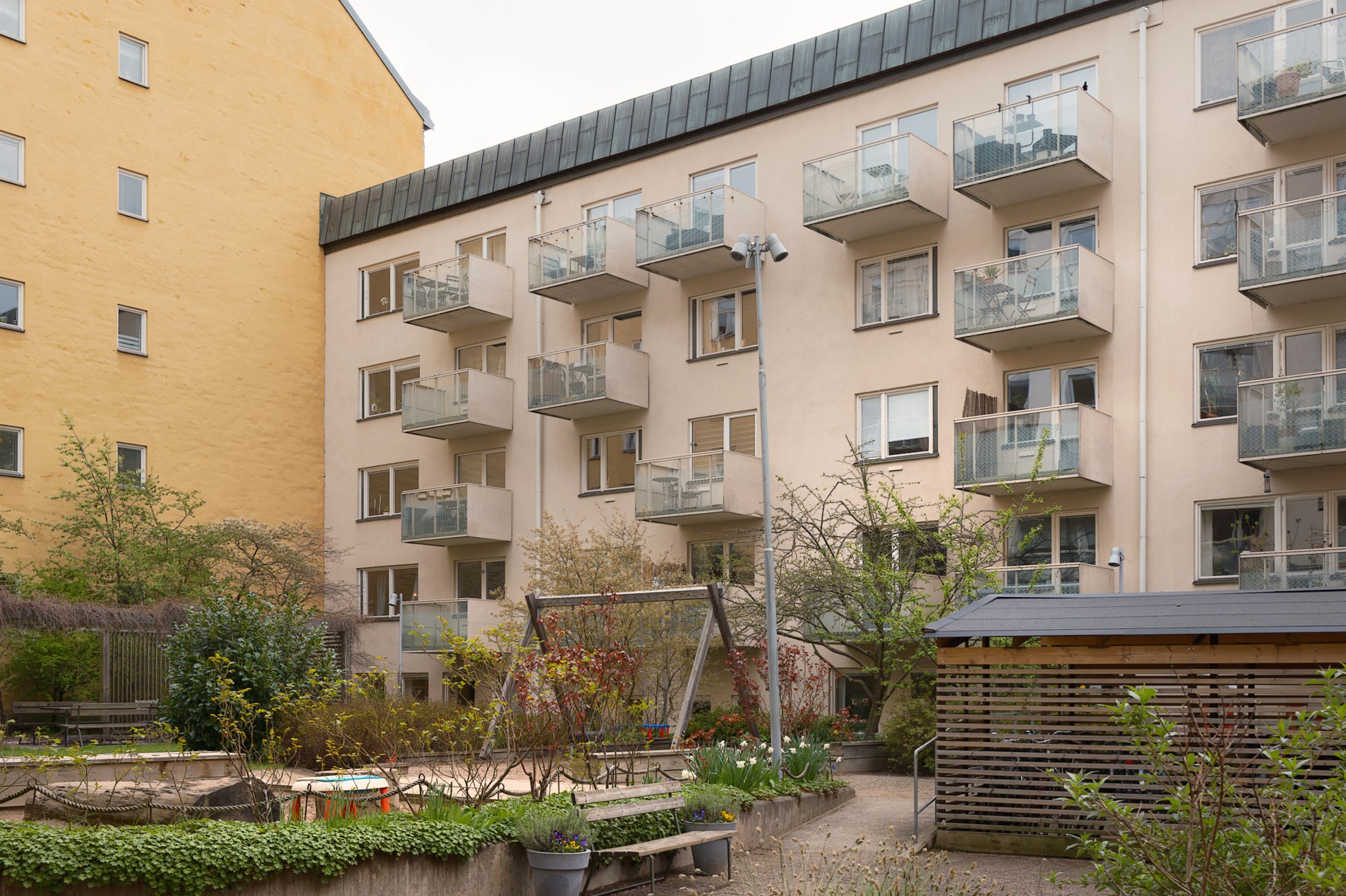Innergård Birkagatan 16C, 1 tr ög