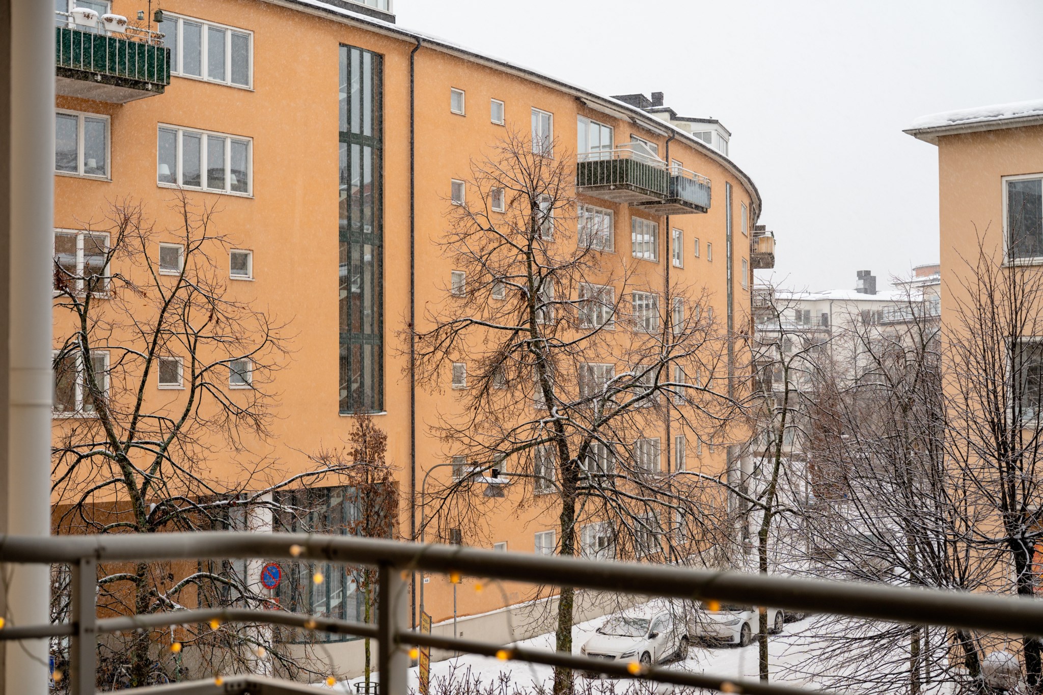 Balkong med fin utsikt Starrängsringen 59, 2 tr