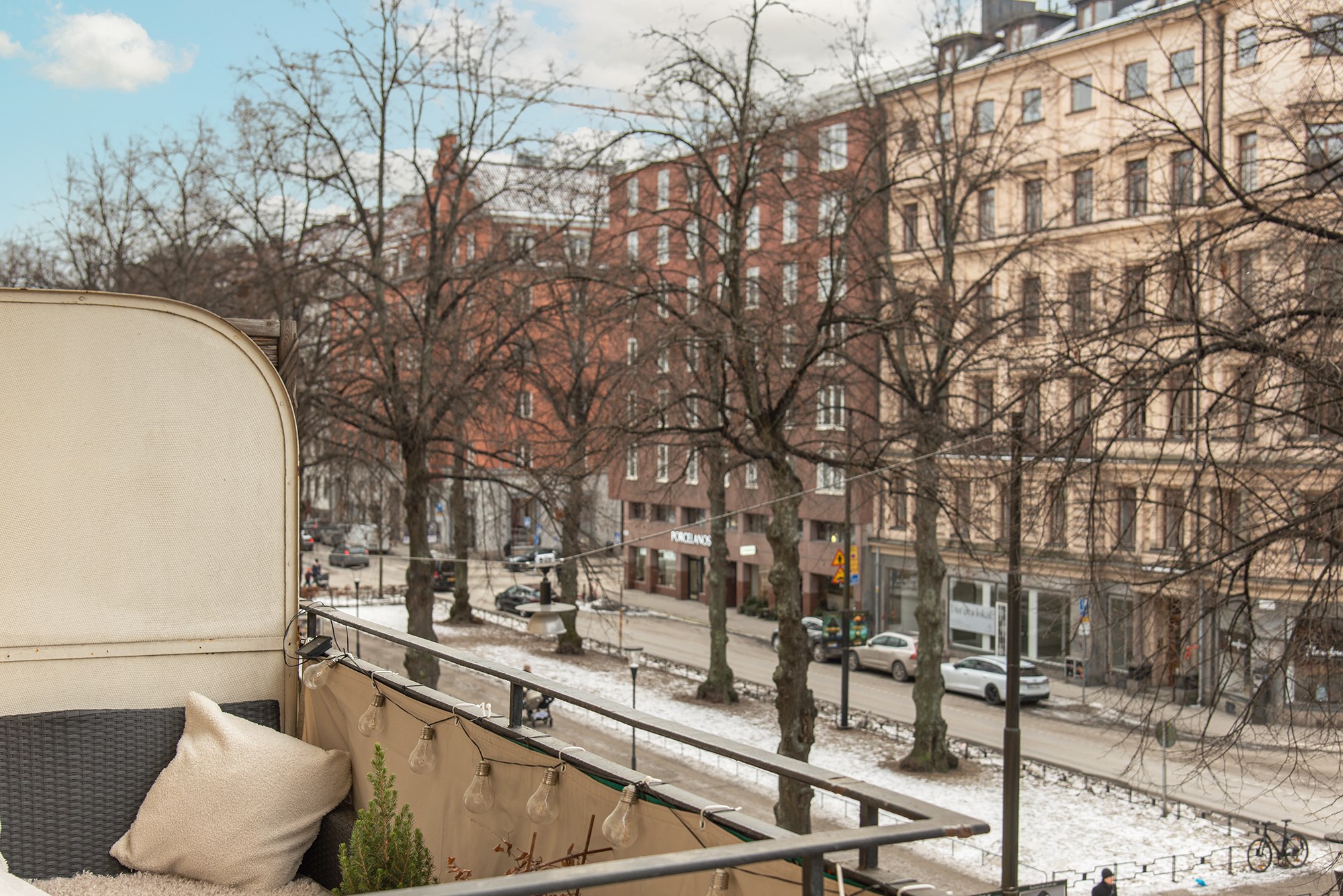 Balkong Karlavägen 73, 2 tr