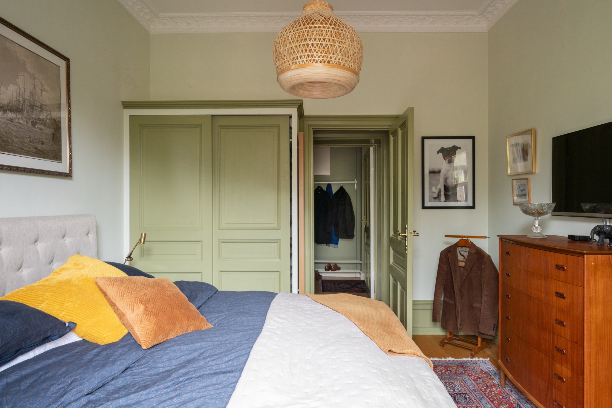 Sovrum med stuckatur Parkgatan 6