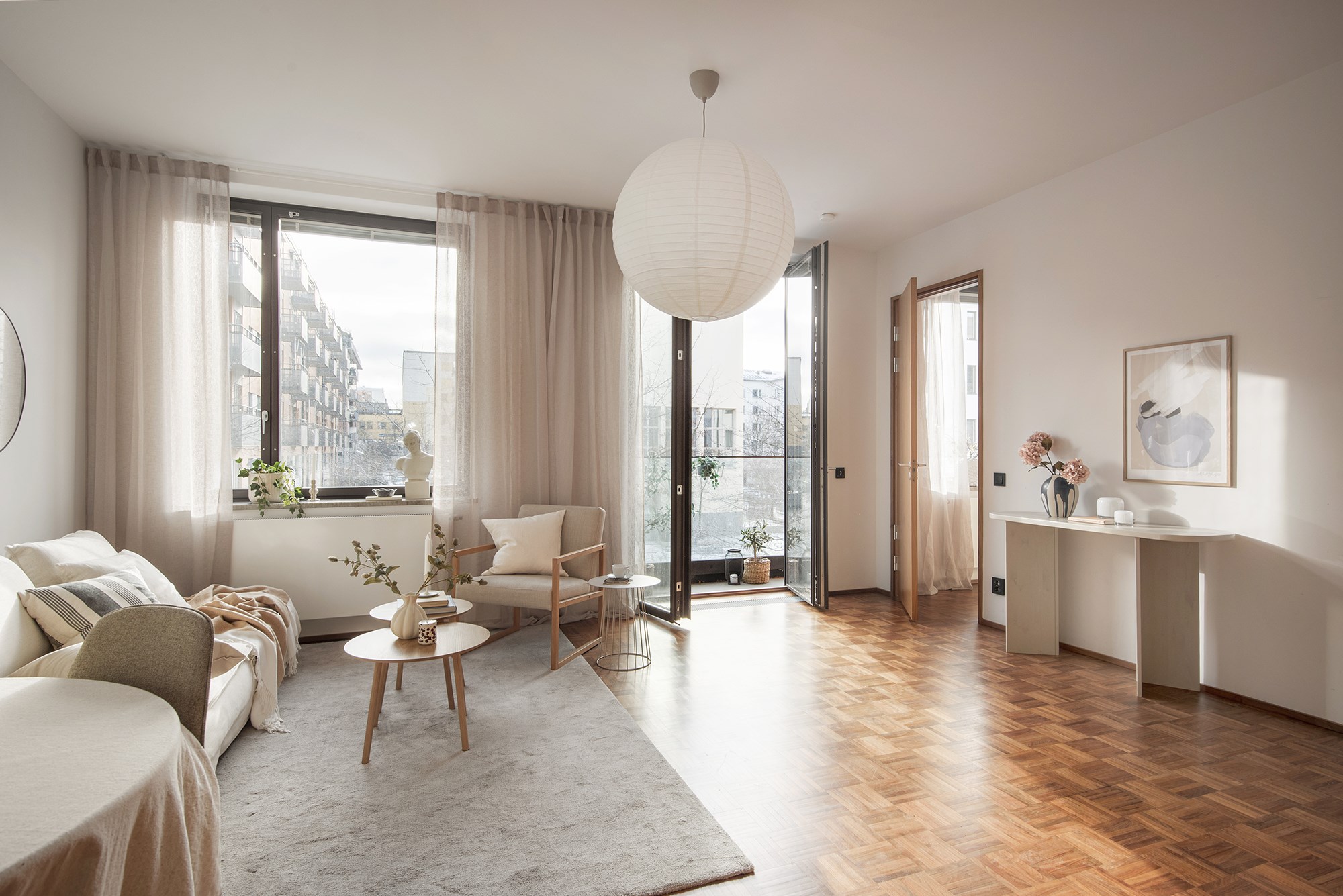 Elegant och lättmöblerat sällskapsrum Eastmansvägen 8B, 1 tr