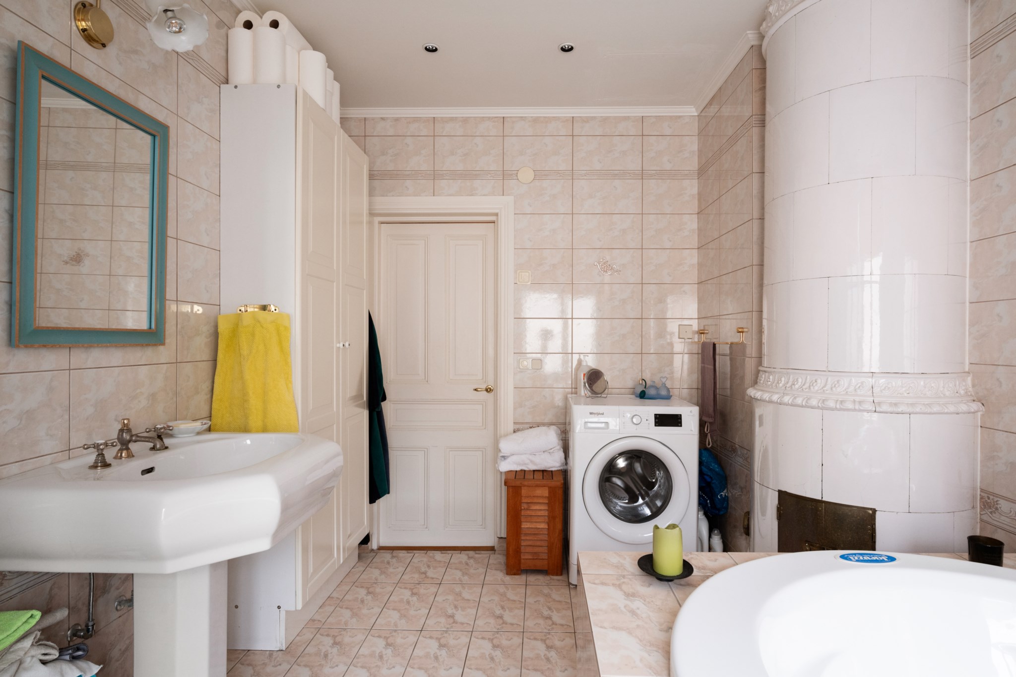 Badrum som kan göras till ett sovrum Surbrunnsgatan 7, 3 tr