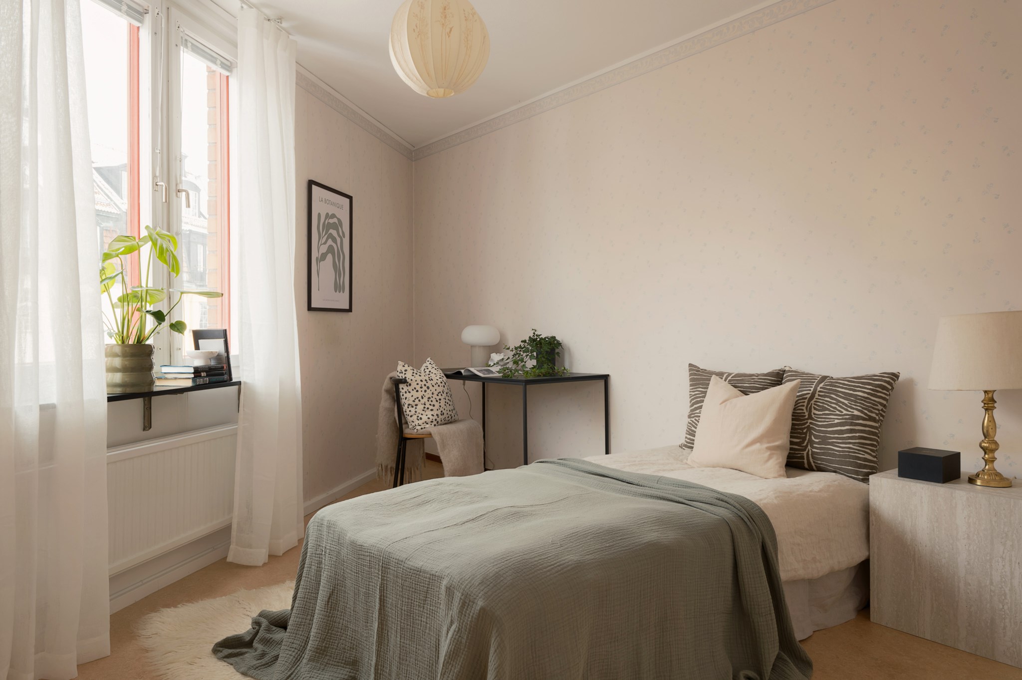 Rofyllt sovrum Karlaplan 15B, 4 tr