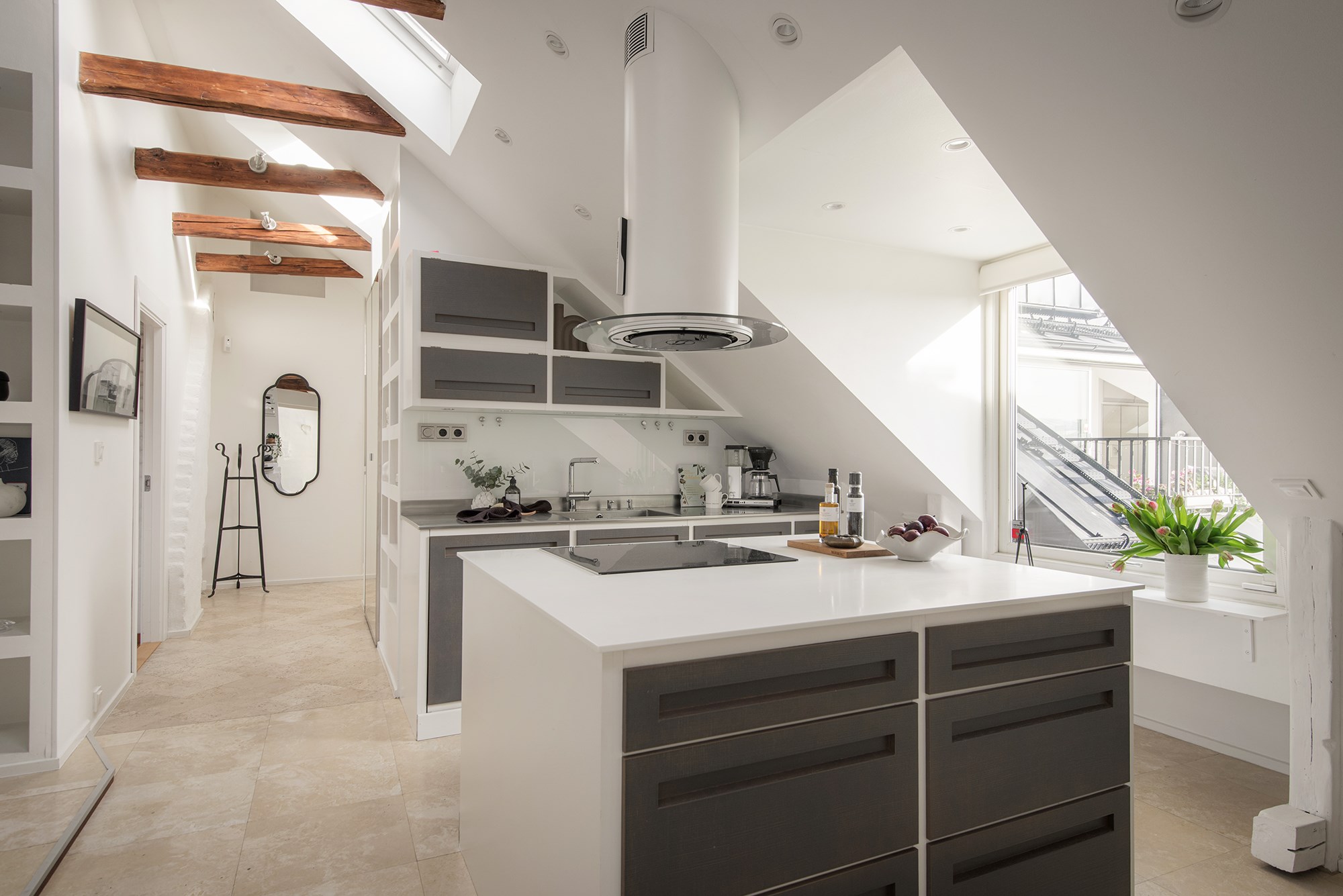  Sibyllegatan 14, vindsvåning