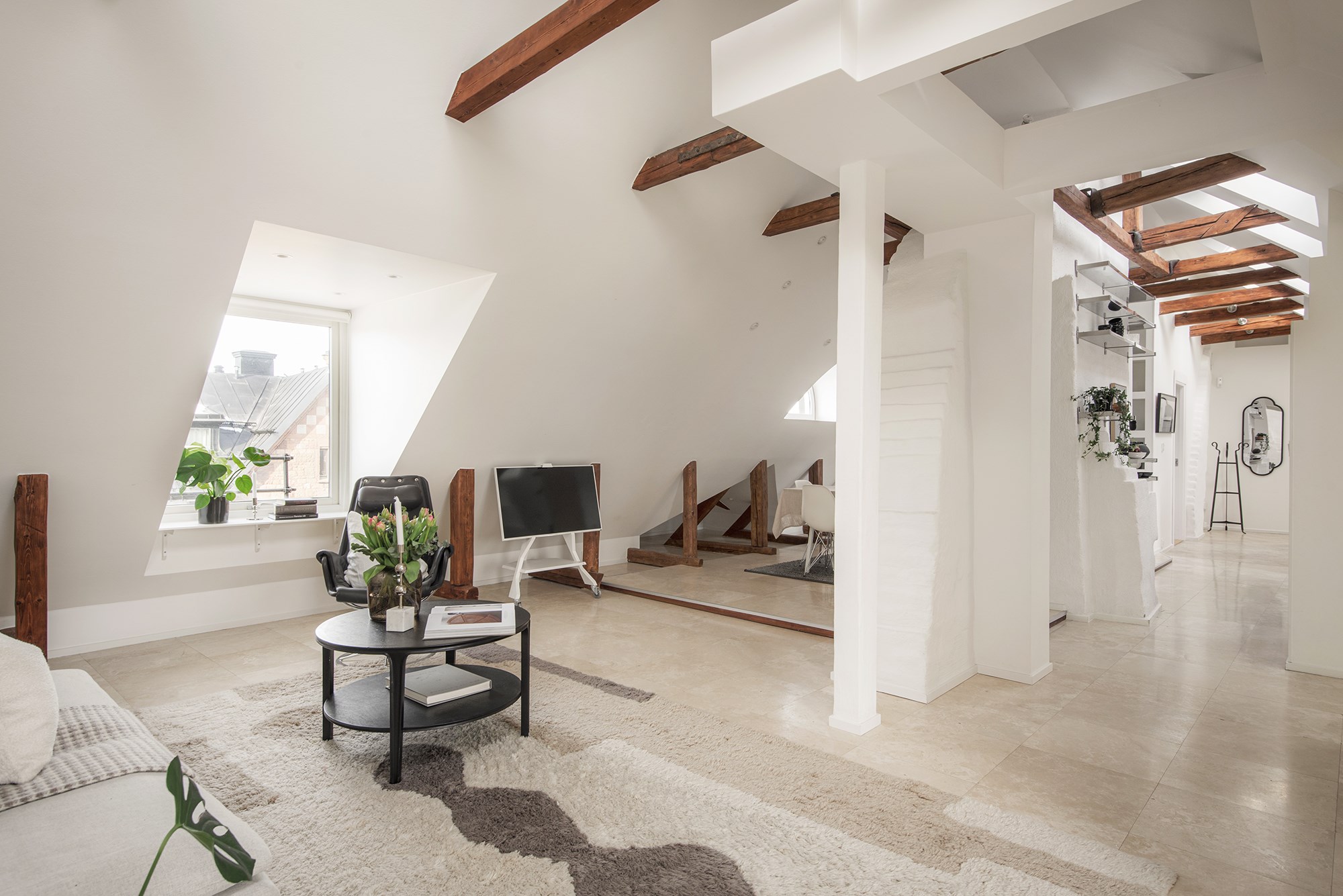  Sibyllegatan 14, vindsvåning