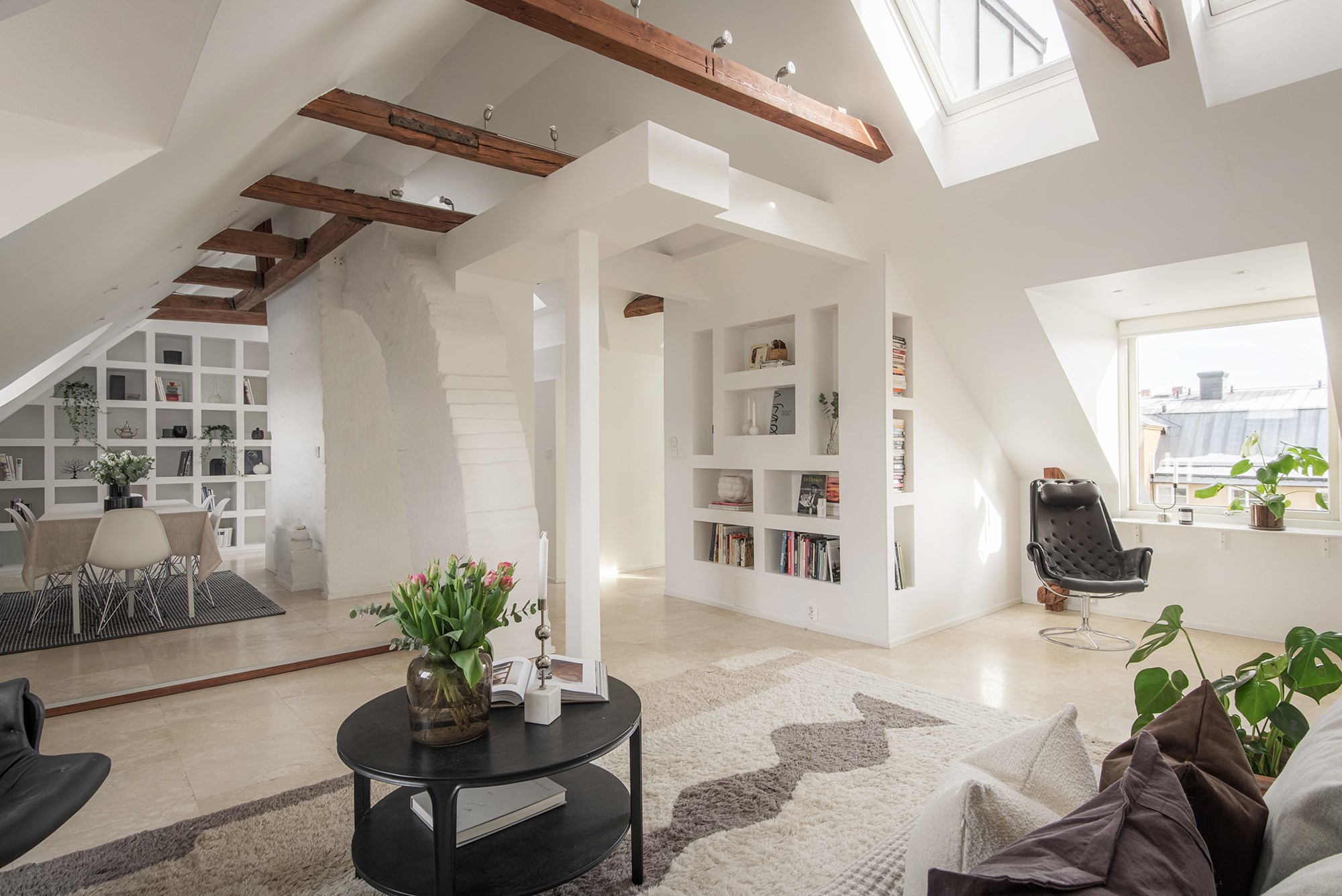  Sibyllegatan 14, vindsvåning