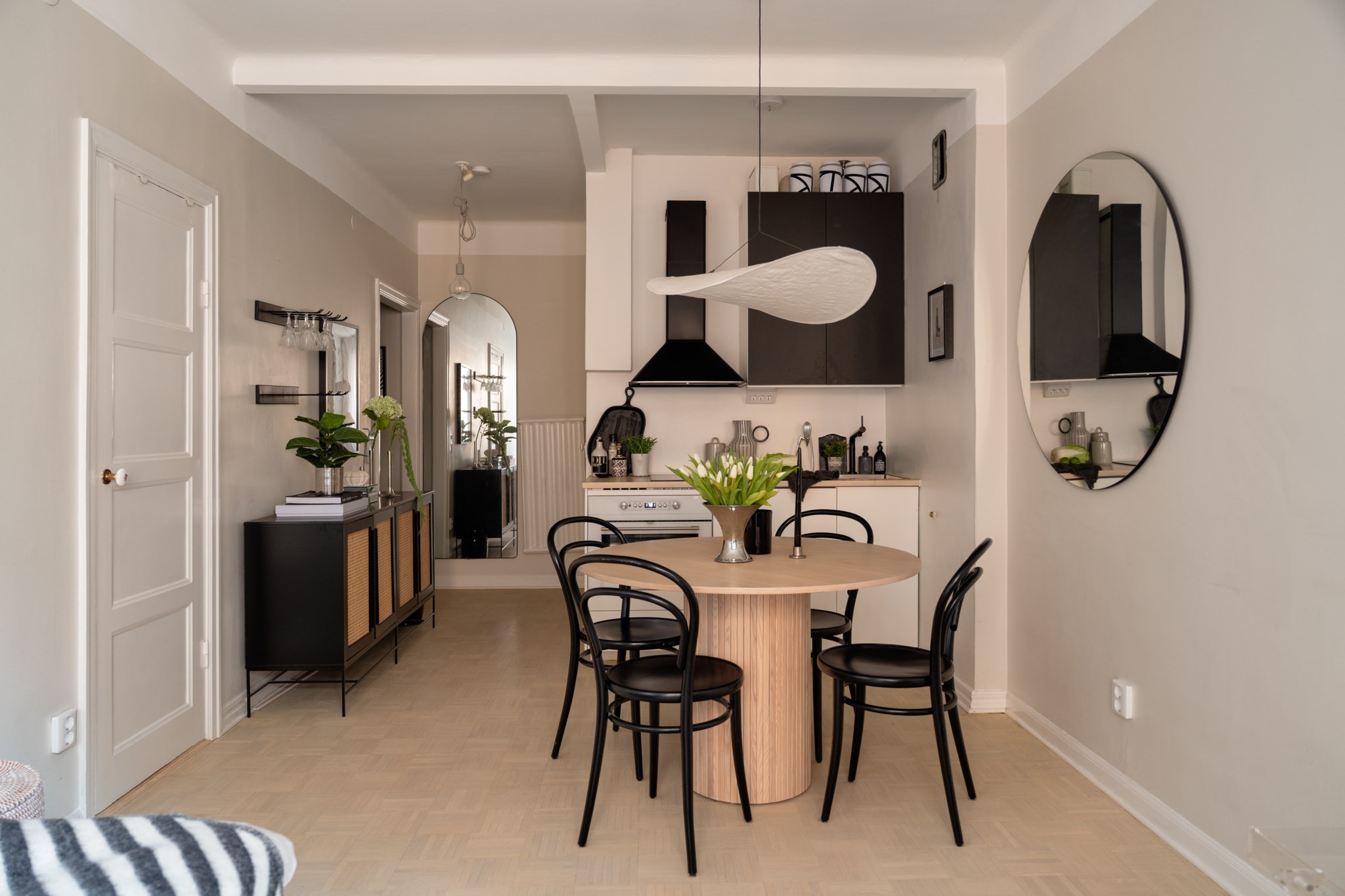 Kök i öppen planlösning Alströmergatan 51, 2tr