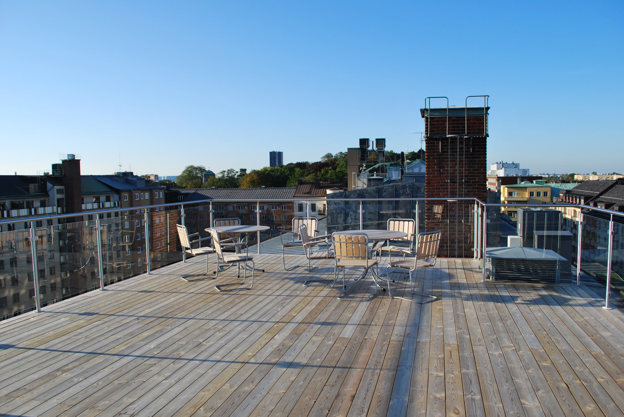 En av föreningens takterrasser sommartid Döbelnsgatan 56, 2 tr
