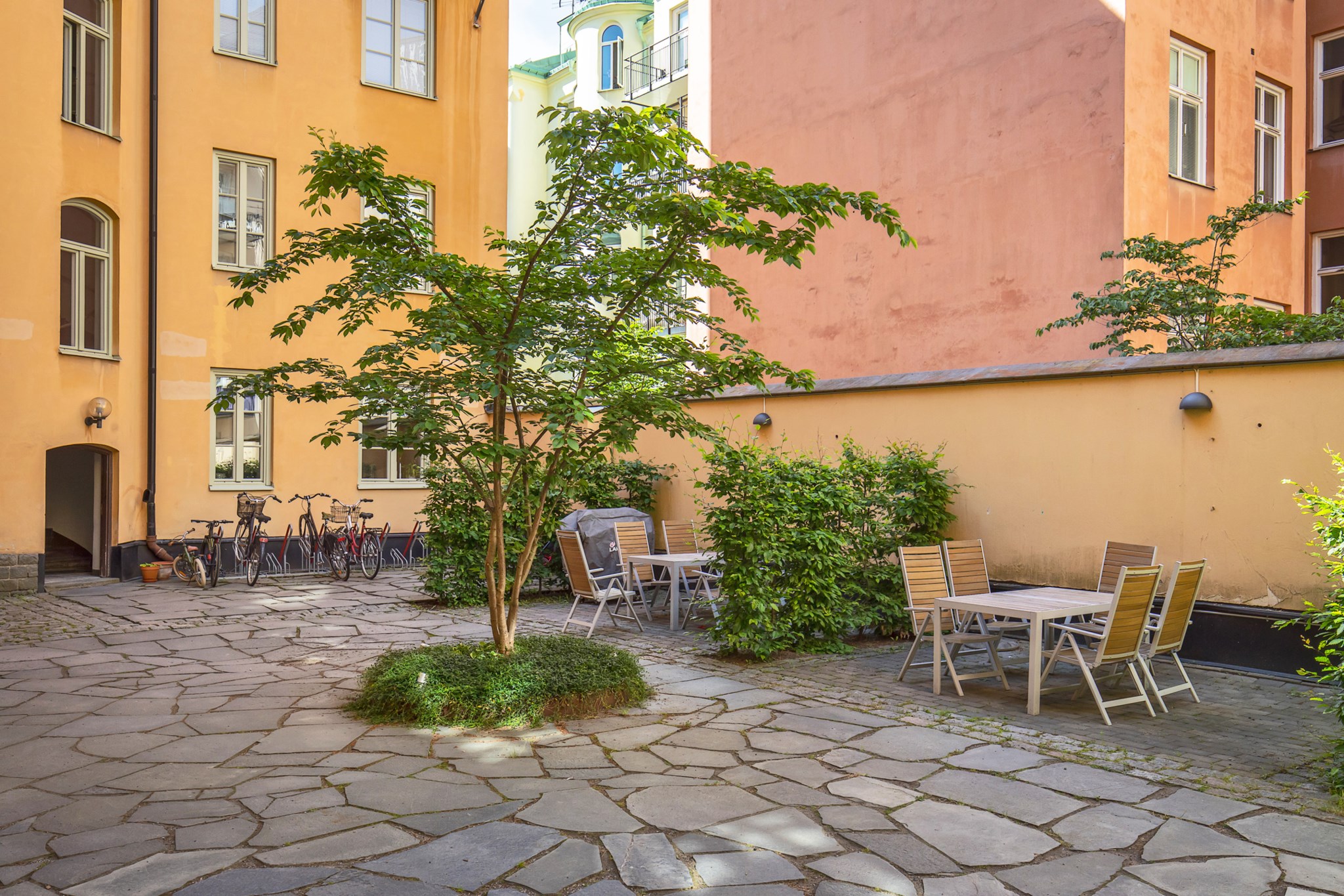 Innergård Karlbergsvägen 35C, 4tr