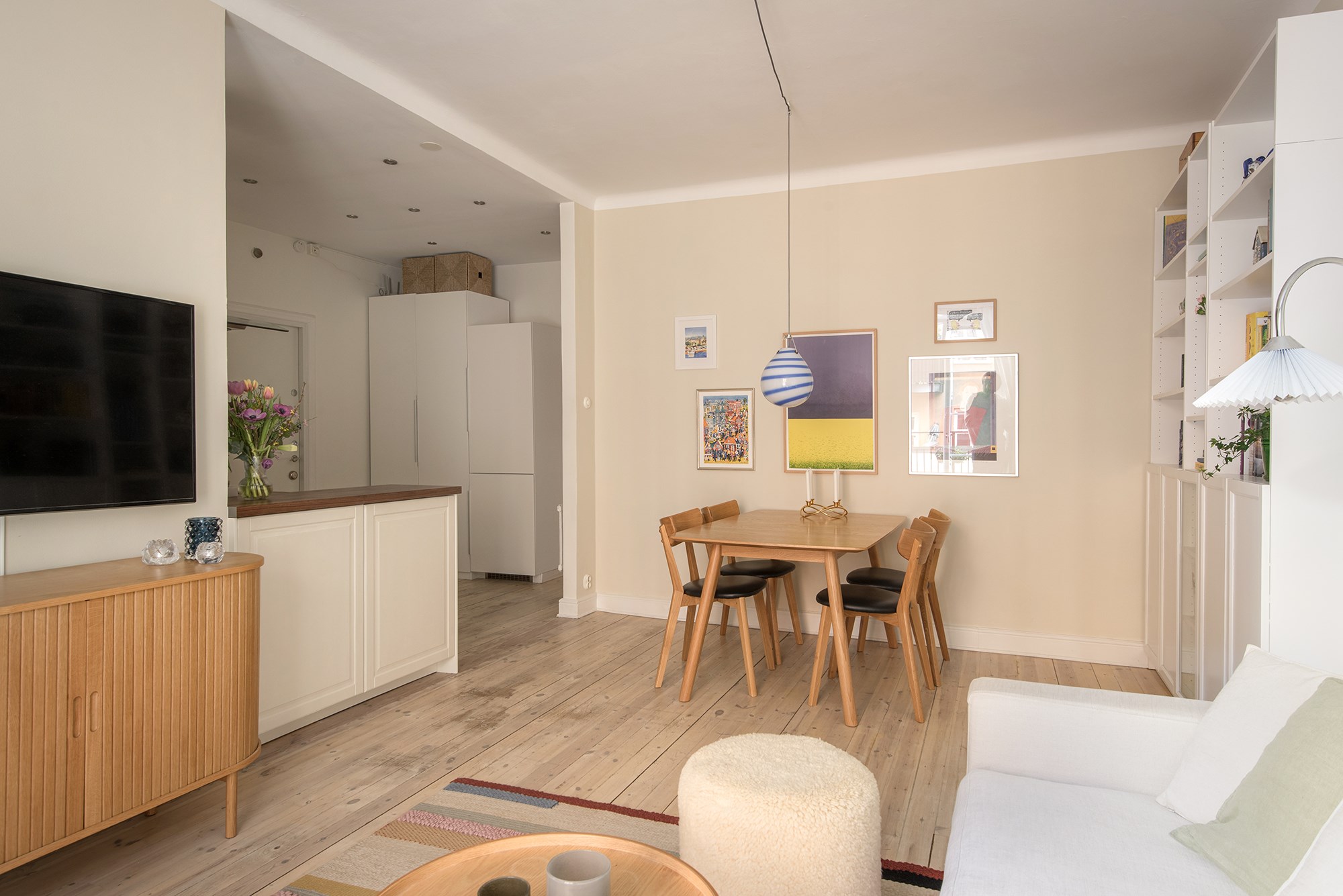 Generös matplats Sveavägen 99