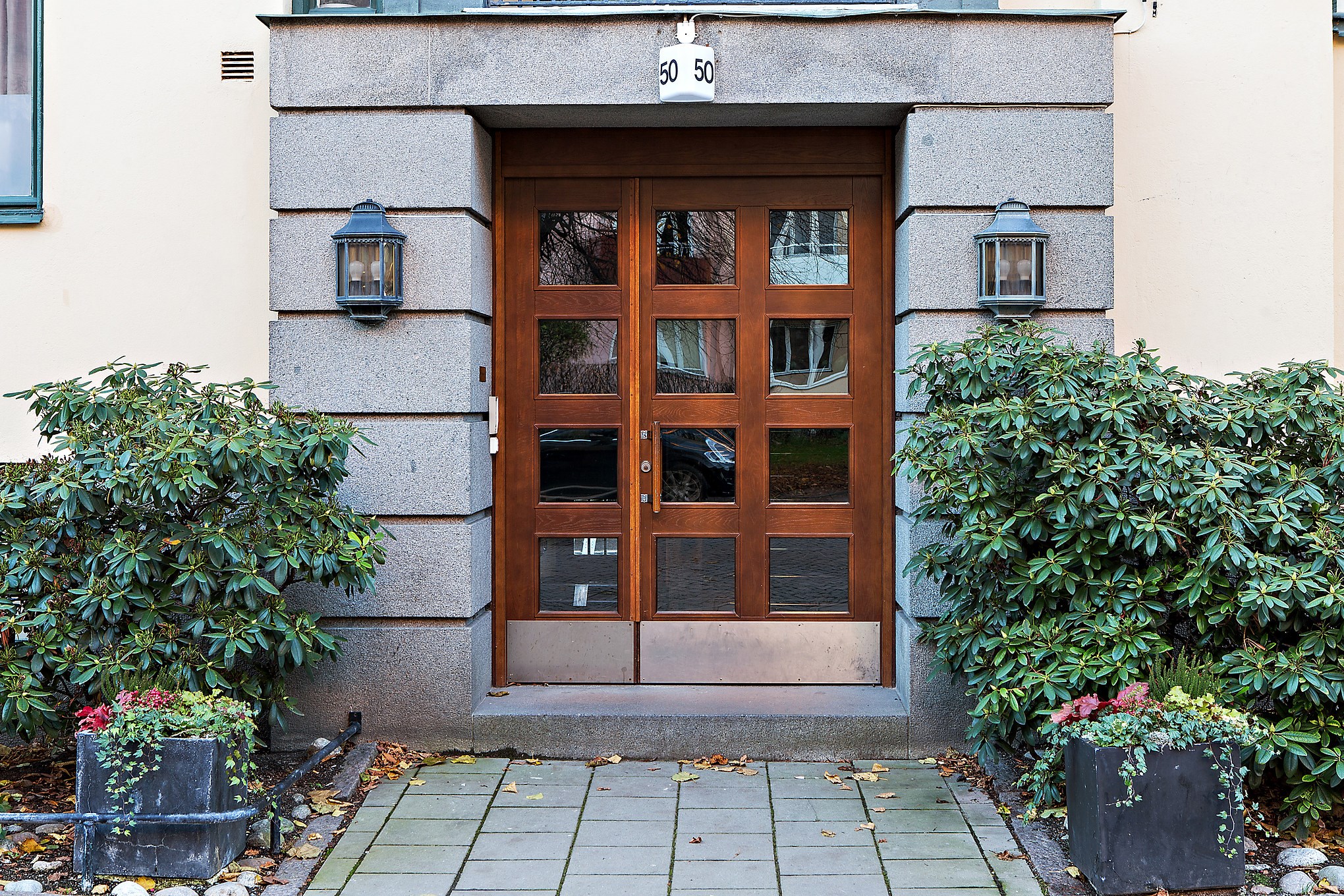 Entré Strindbergsgatan 50