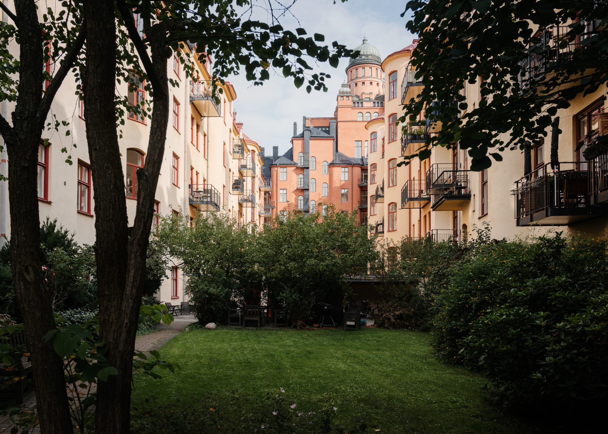 Föreningen lummiga innergård Sankt Eriksgatan 57A, 2tr