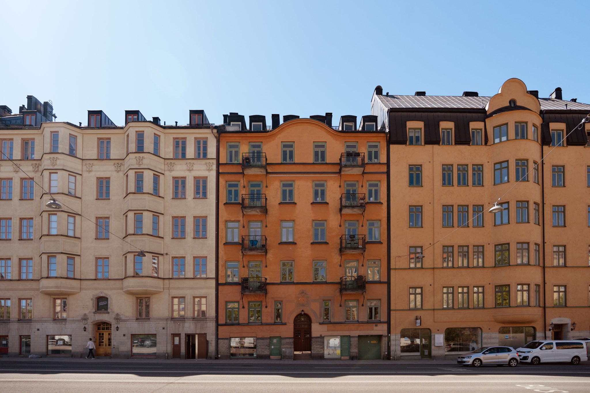 Fasad Valhallavägen 38, vån 5/5