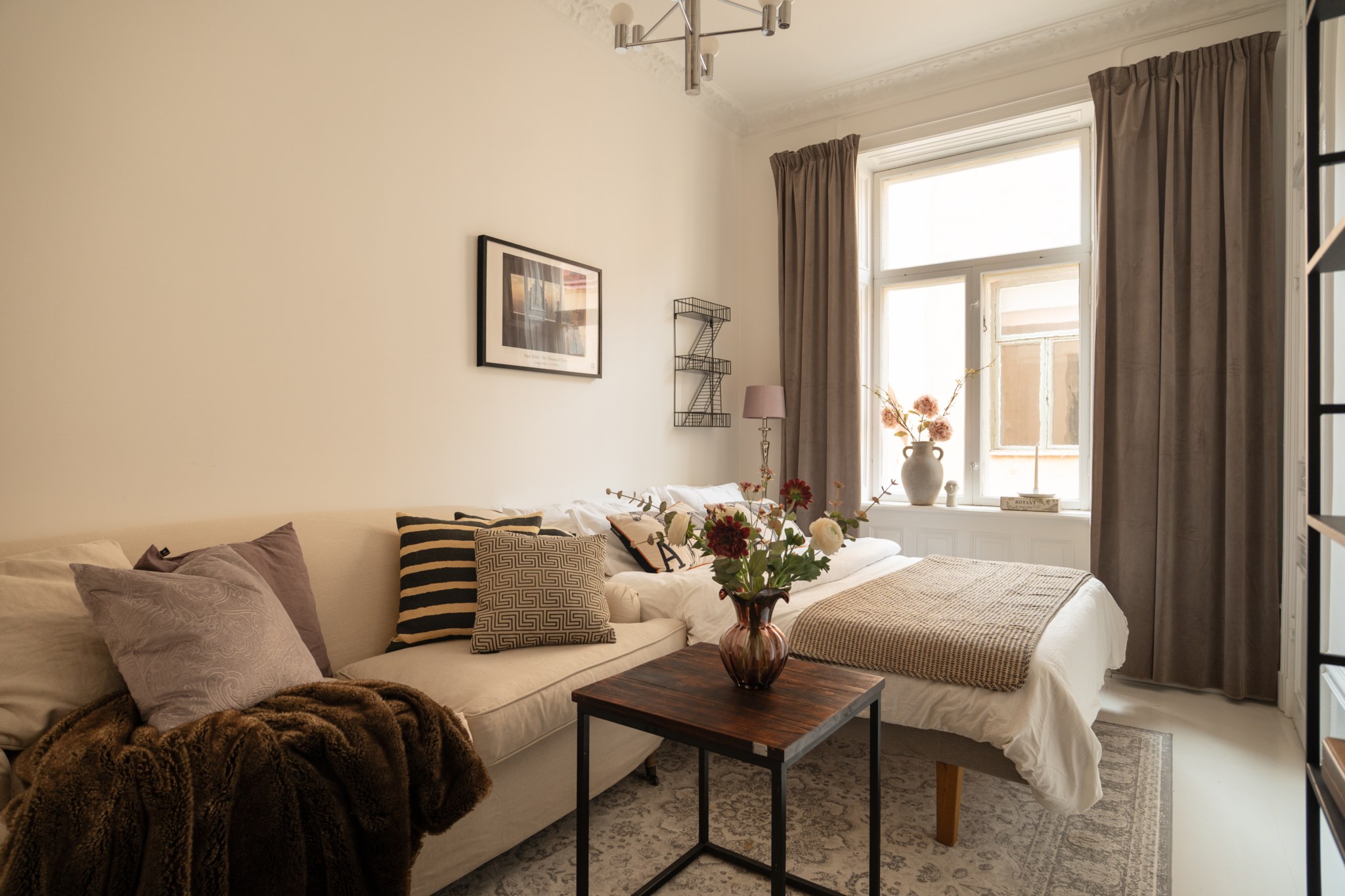 Plats för soffa och dubbelsäng Narvavägen 22A, 3tr