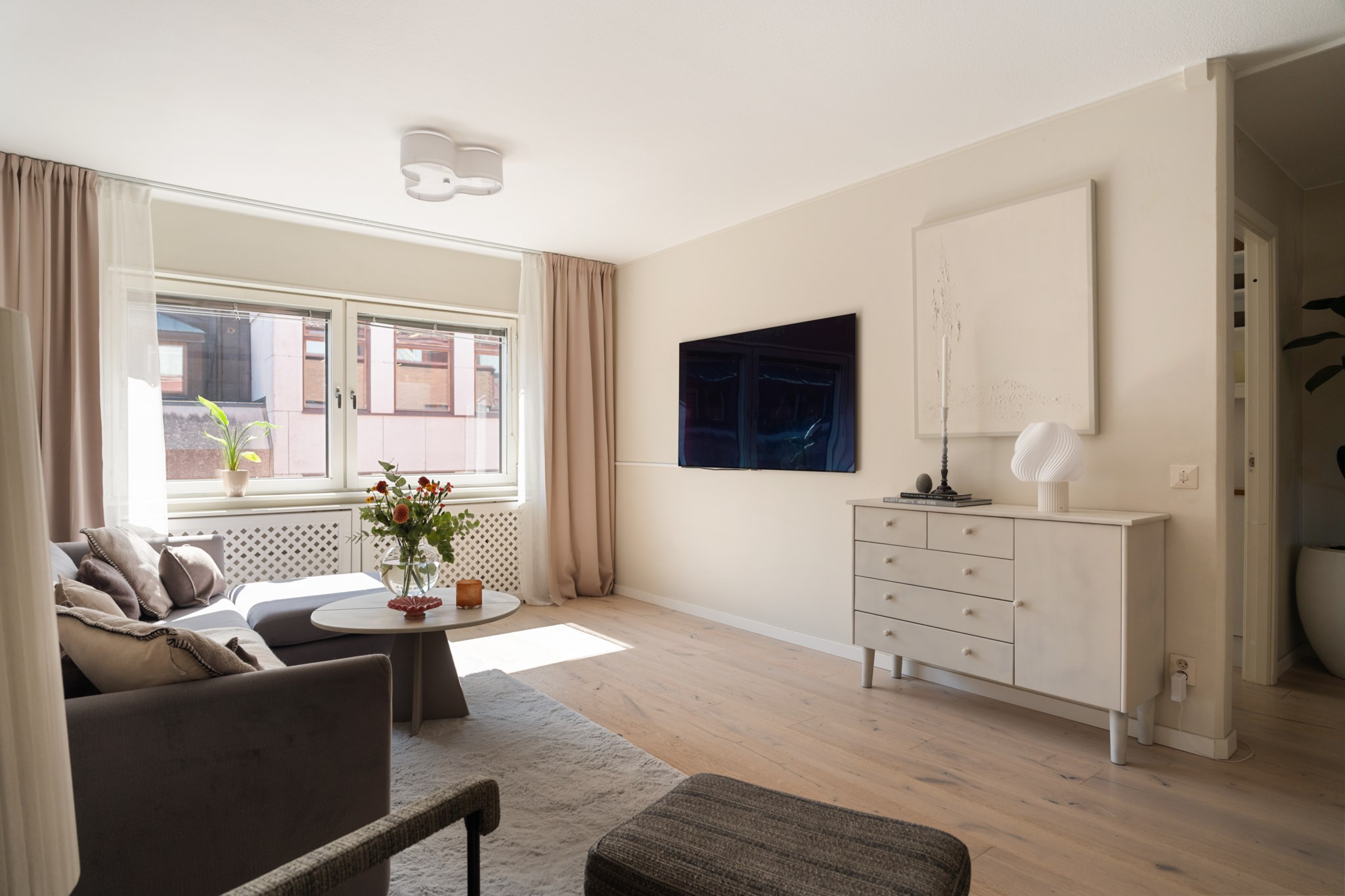 Sällskapsrum Regeringsgatan 70B, 4 tr