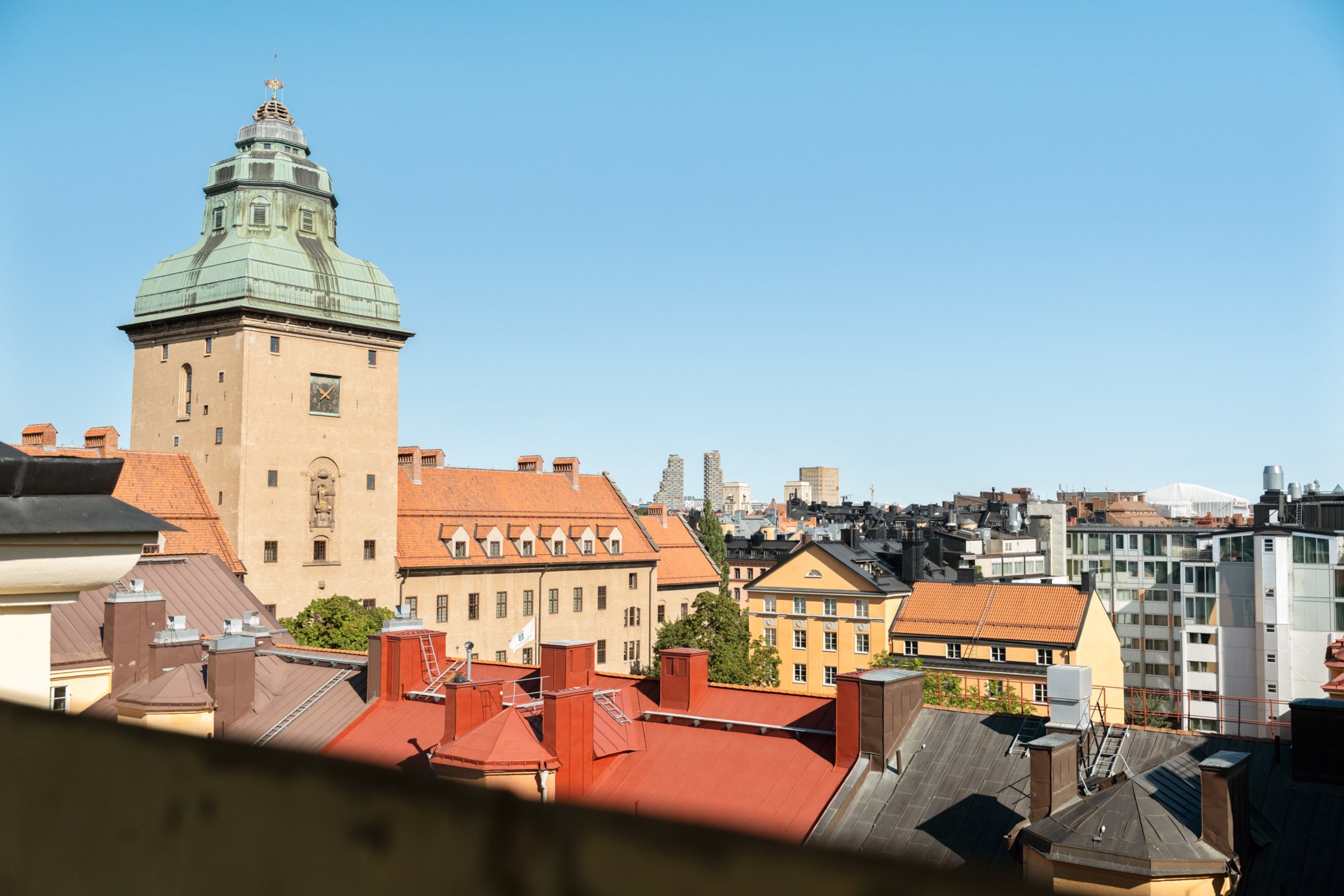 Utsikt över Rådhuset från gymmet Bergsgatan 30, 5tr