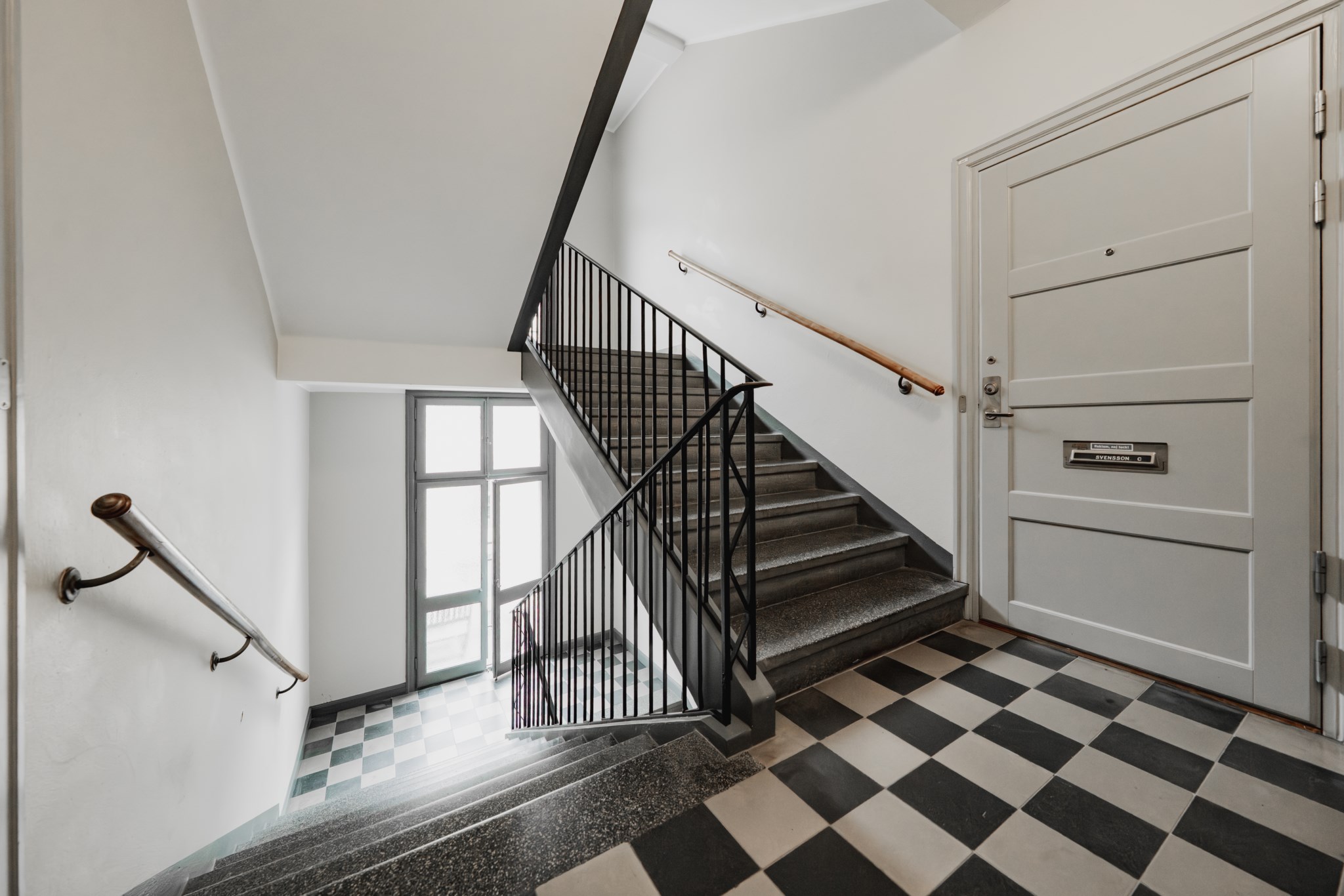 Trapphus Alströmergatan 32E, 2,5tr