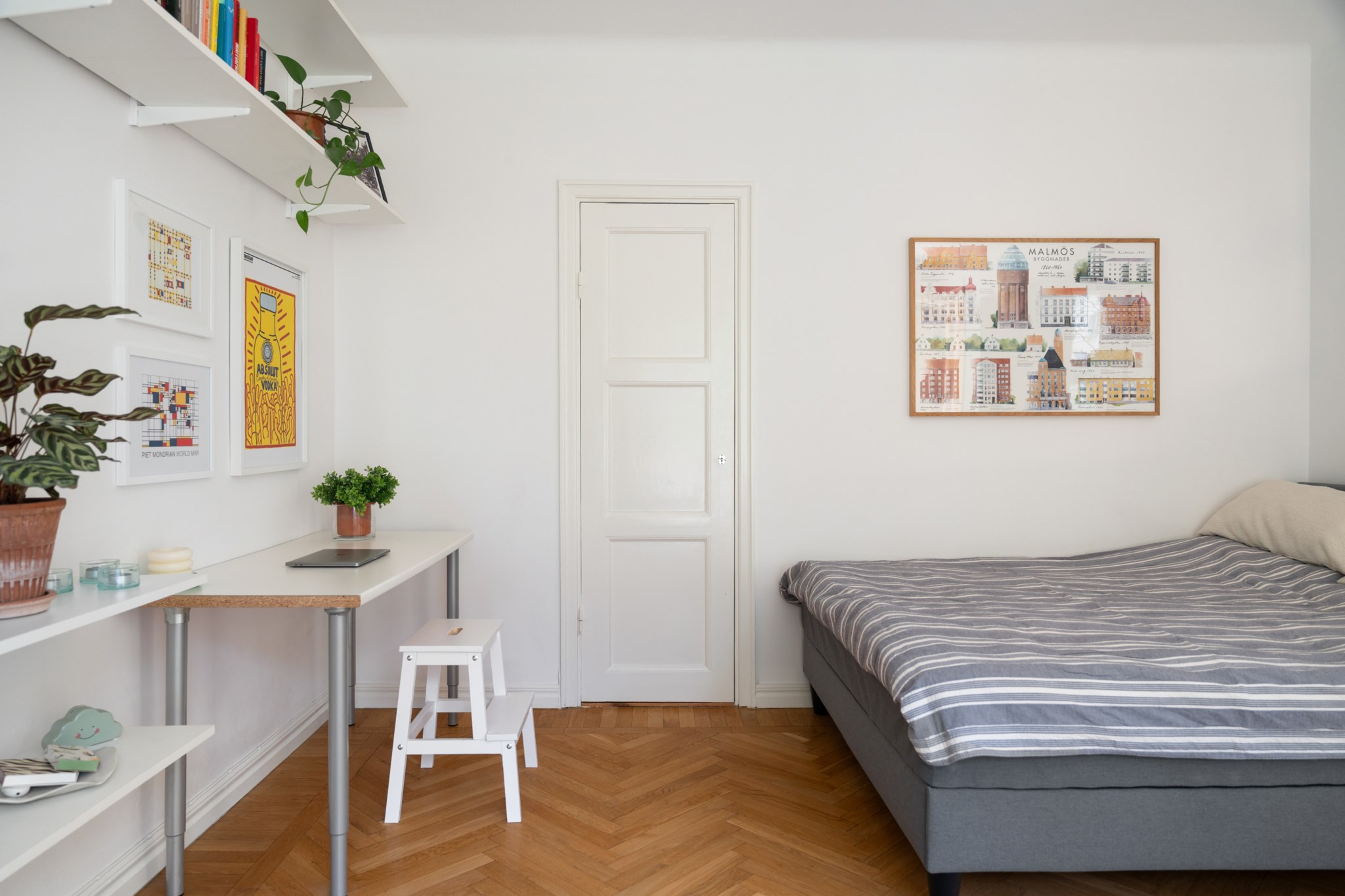 Plats för hemmakontor Kungsholms Strand 139, 5tr