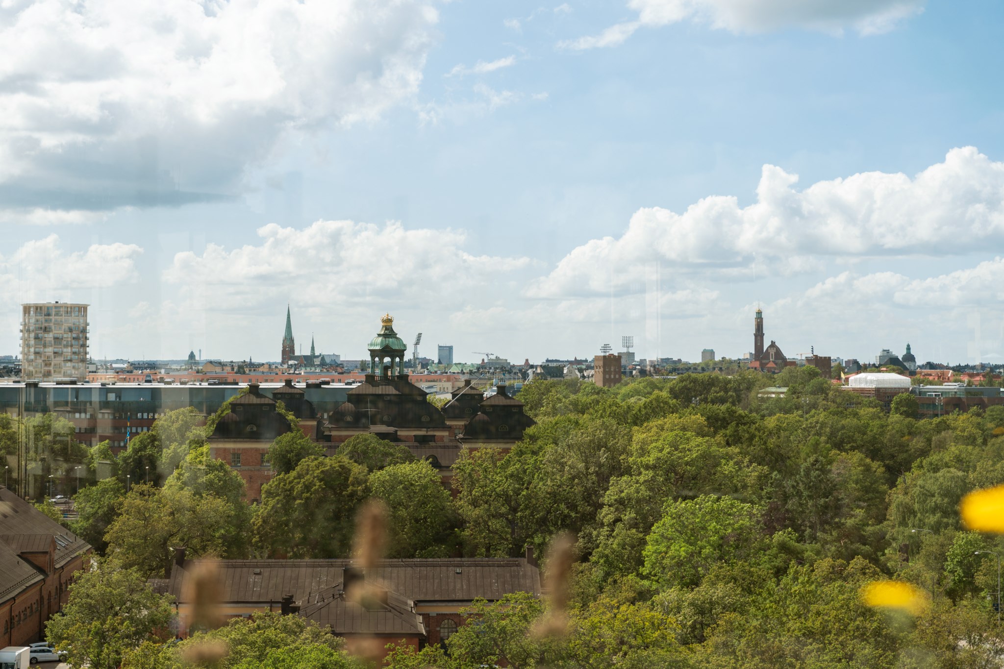 Milsvid utsikt från takterrassen Studentbacken 1