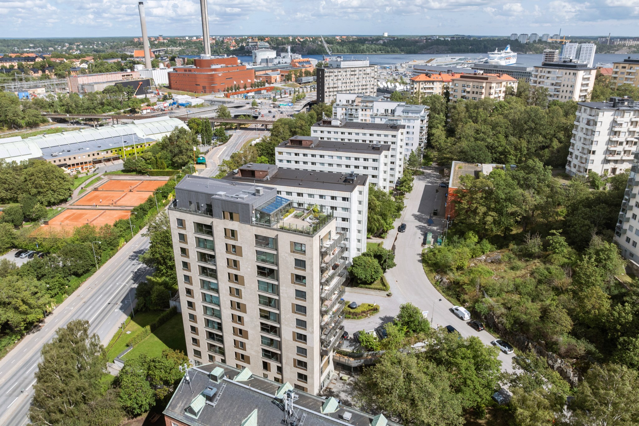 Drönarbild på huset Studentbacken 1
