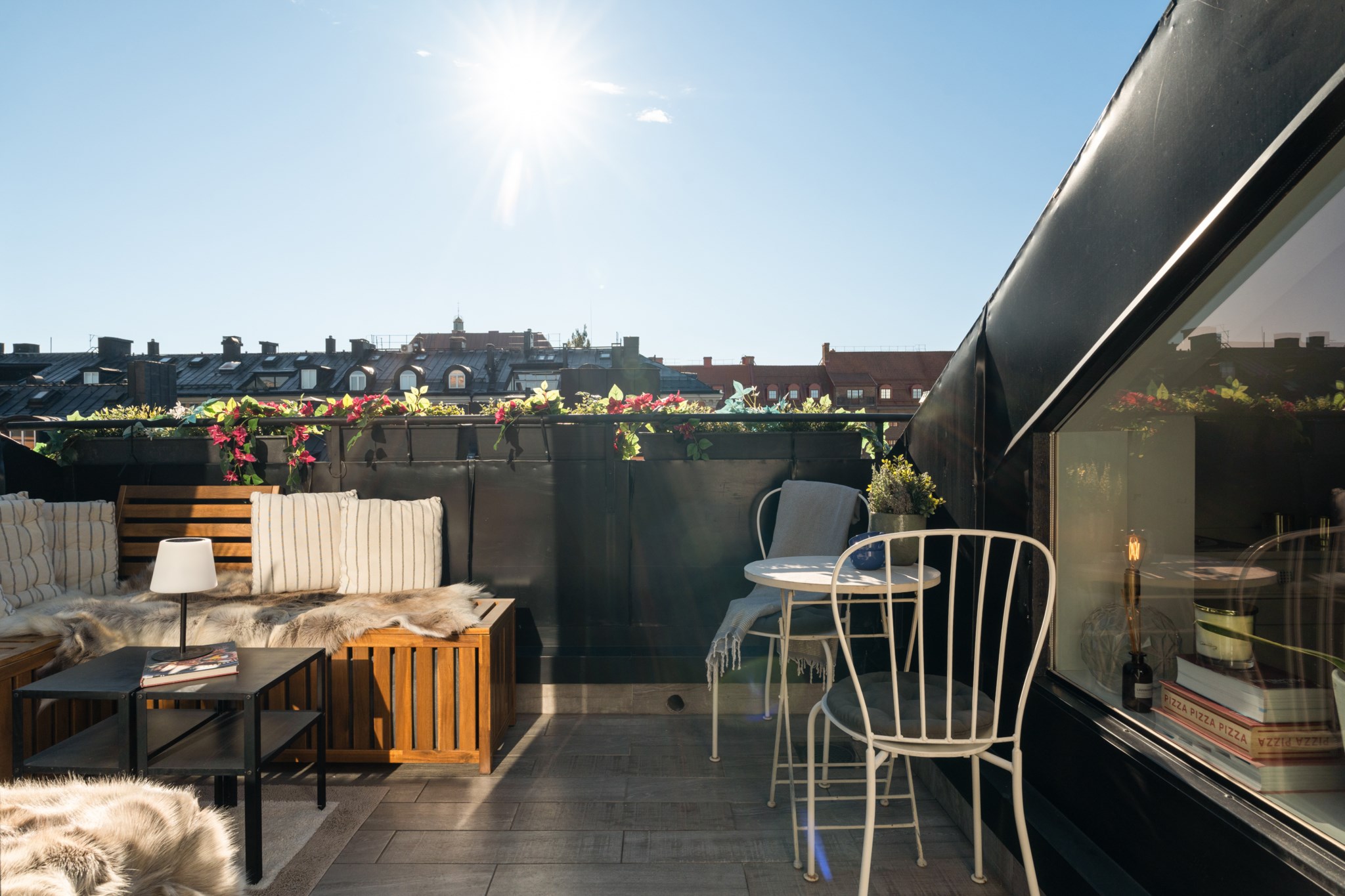 Skyddad takterrass i bästa solläge Surbrunnsgatan 15, 4 tr